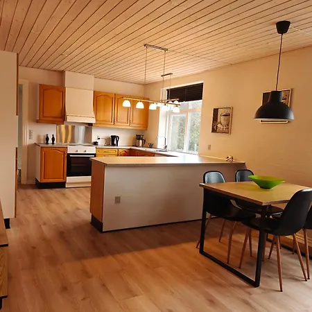 Villa Lovely House Of 165 M2 Divided Into 2 *