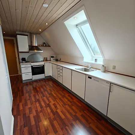 Lovely House Of 165 M2 Divided Into 2 *
